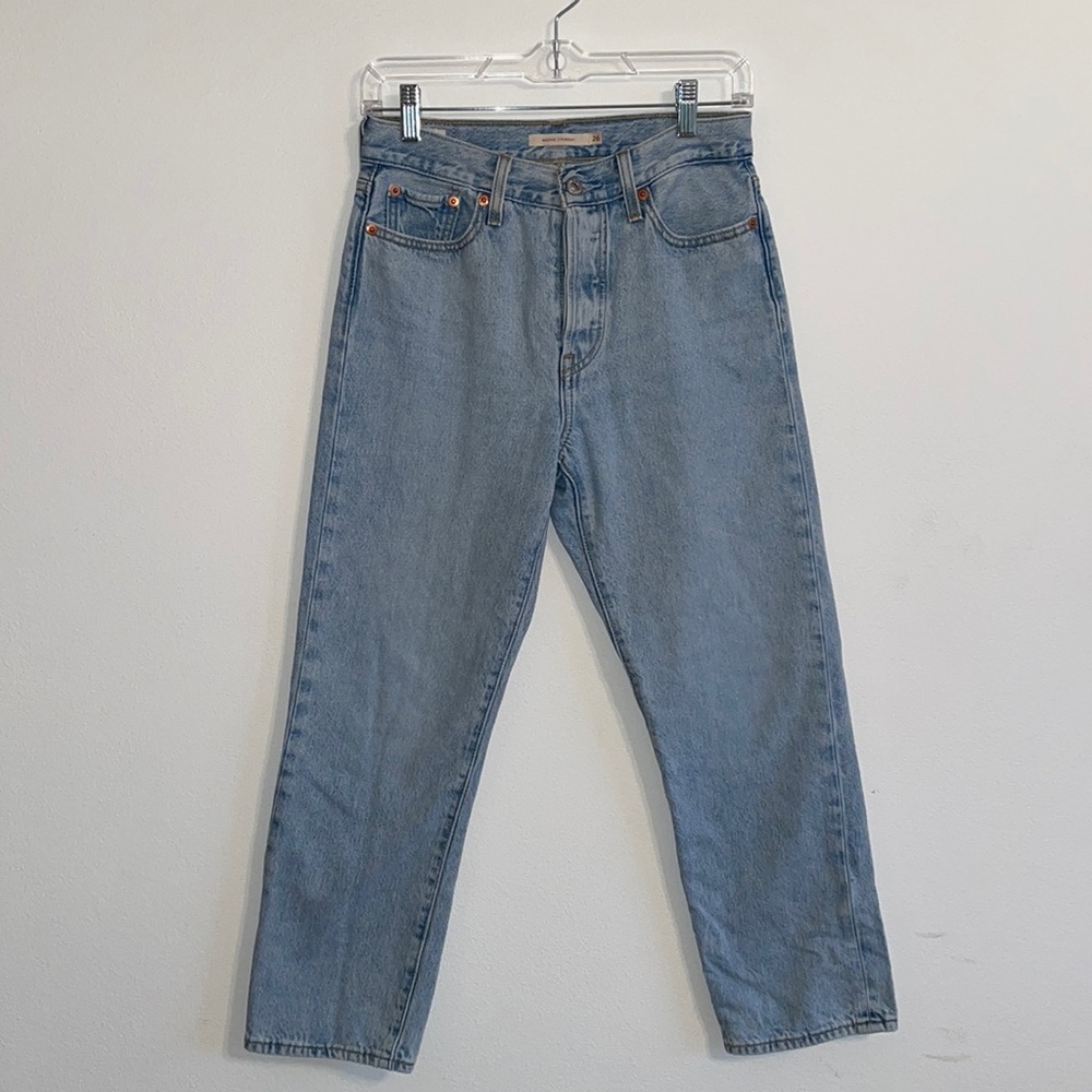 Levi’s Wedgie Straight Jeans